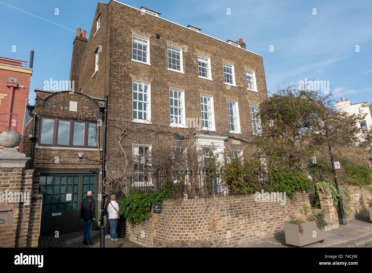 Kelmscott House, home to the William Morris Society on the Thames Path, Upper Mall, River Thames, London, UK. Stock Photo
