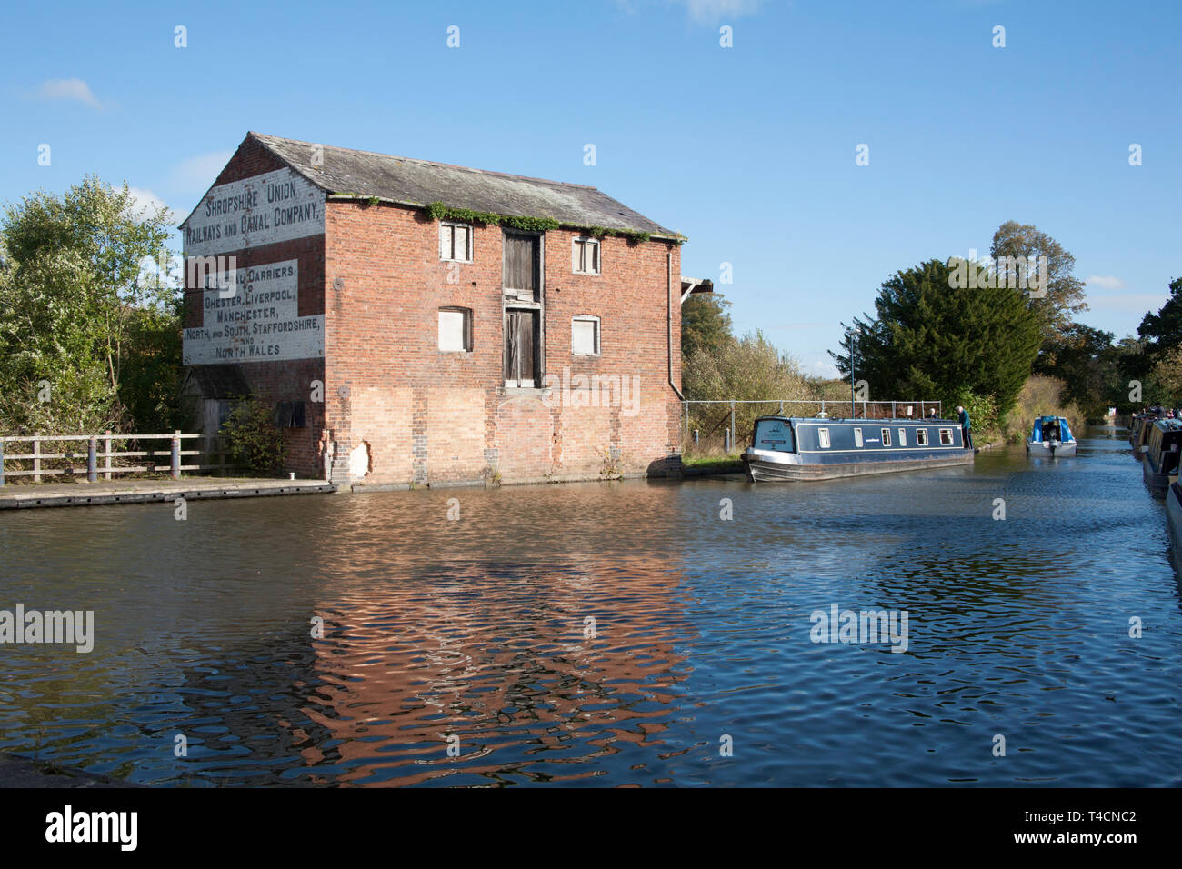 Derelict Shropshire Union Canal Warehouse On The Llangollen Canal At 