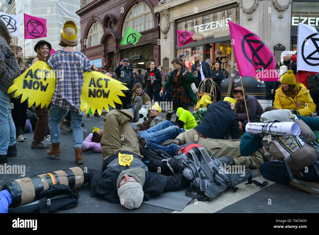 environmental-activists-led-by-extinction-rebellion-peacefully-blocking
