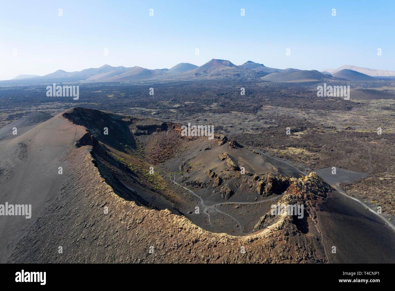 volcanic-crater-montana-del-cuervo-or-montana-de-las-lapas-timanfaya