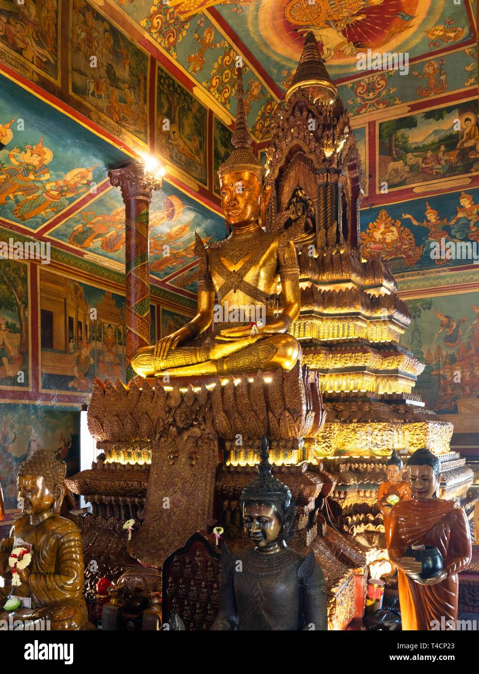 Gilt Bronze Buddha, Wat Phnom, Daun Penh, Phnom Penh, Cambodia Stock Photo
