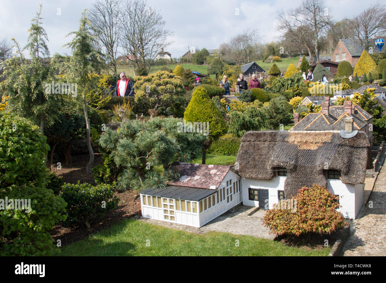 Godshill MODEL VILLAGE ISLE OF WIGHT Stock Photo Alamy