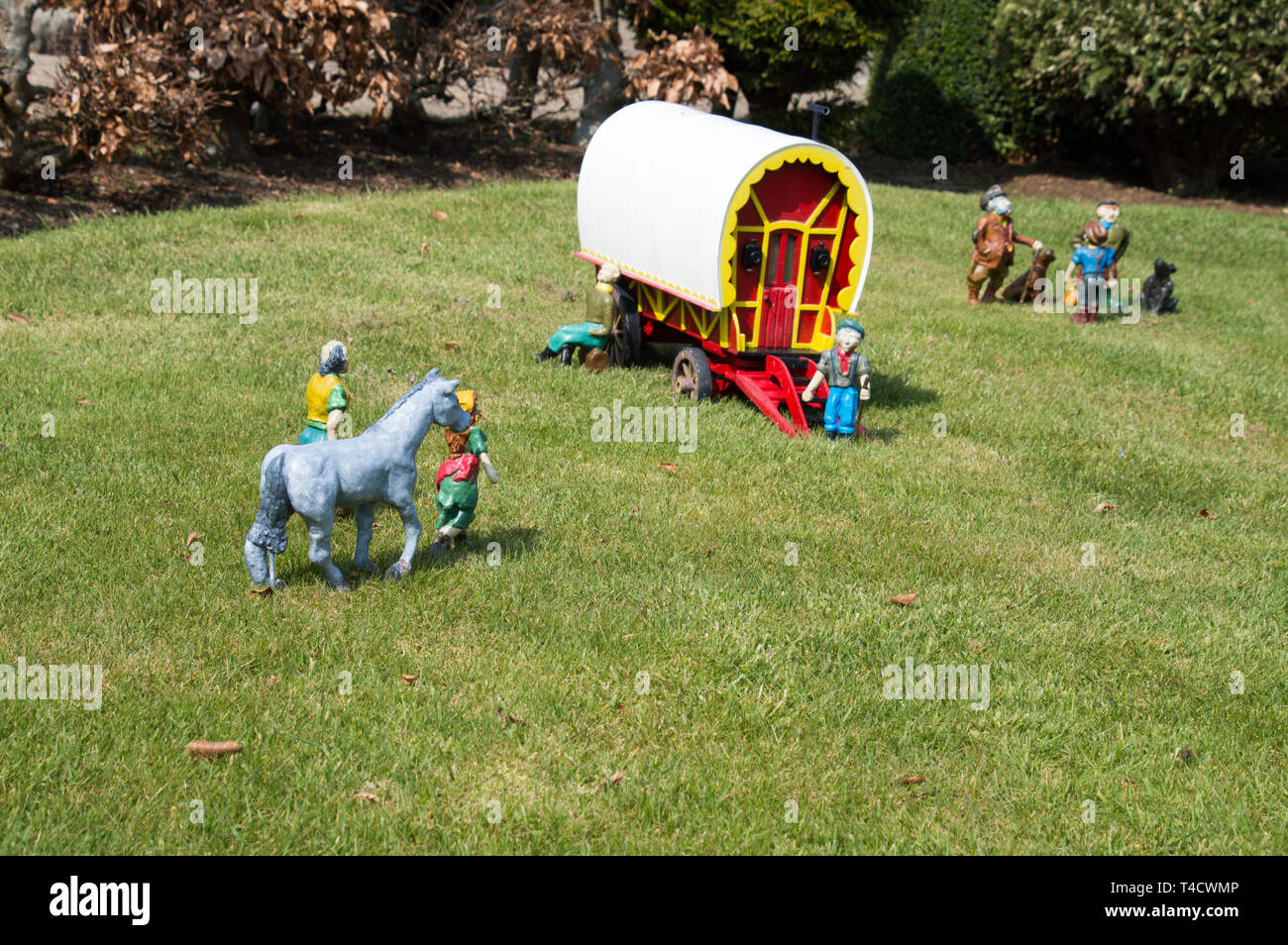 Godshill MODEL VILLAGE ISLE OF WIGHT Stock Photo Alamy