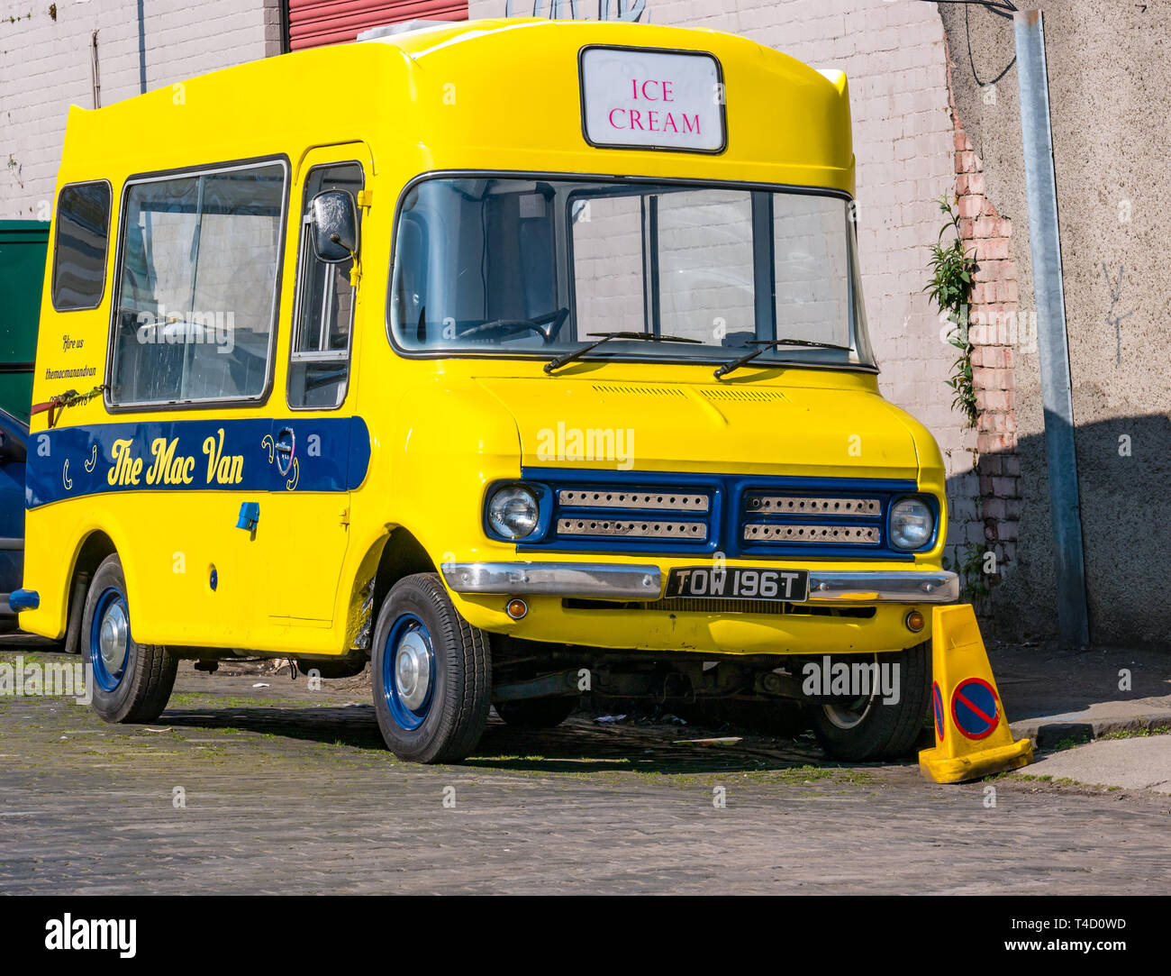 Old vintage 1979 Bedford ice cream takeaway van called The MAC van, Edinburgh, Scotland, UK Stock Photo