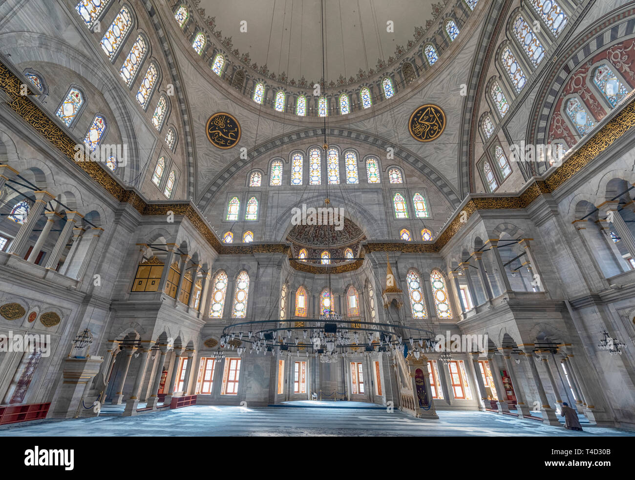 Istanbul, Turkey. Interior of Nuruosmaniye Mosque (Camii), the first baroque building built in Istanbul. In 1755, during the reign of Sultan Osman III Stock Photo