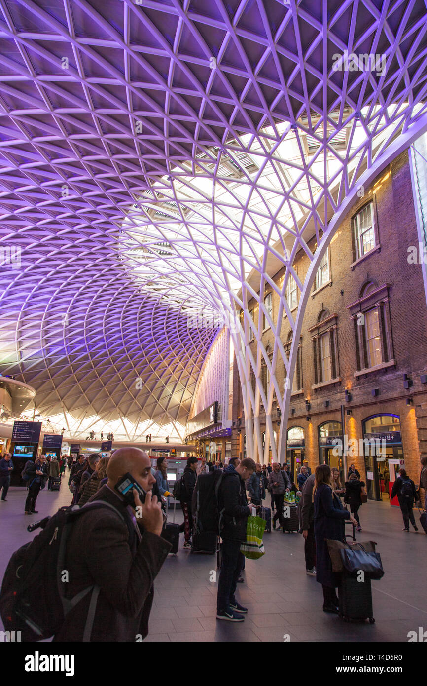 Kings cross railway station western concourse designed by architects hi ...