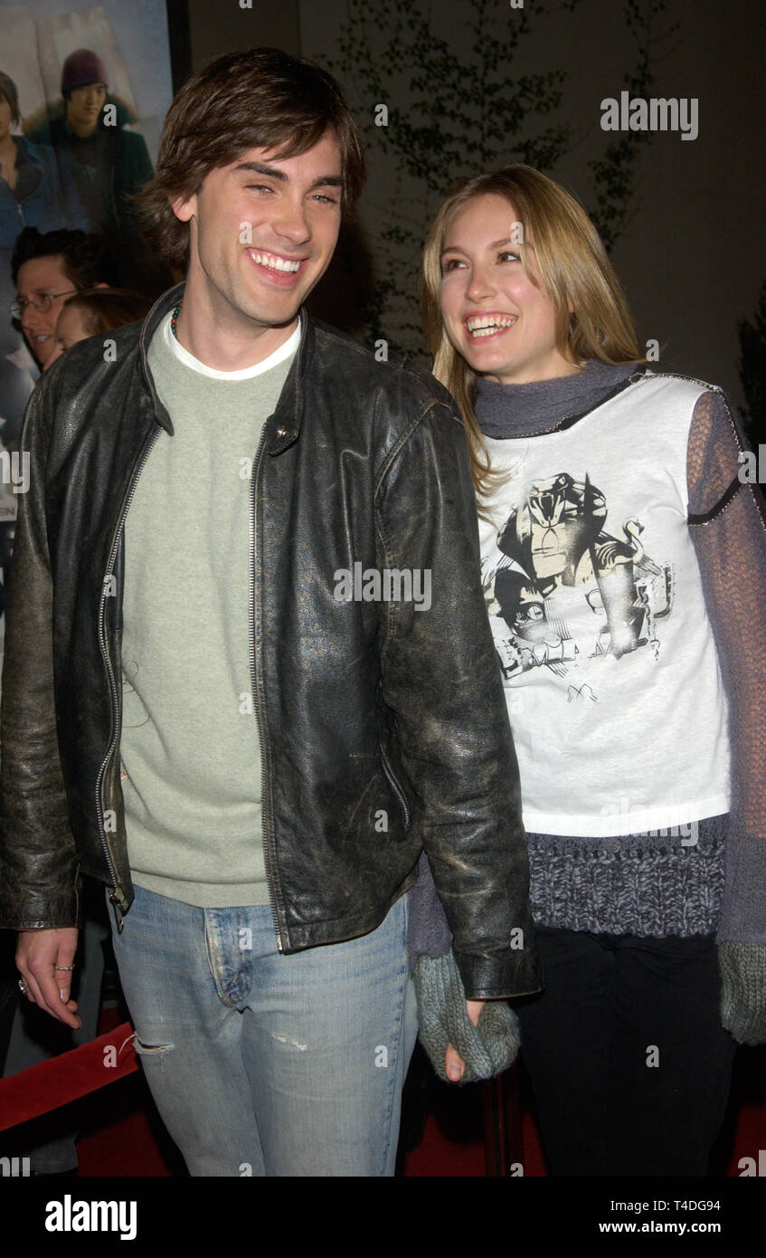 LOS ANGELES, CA. January 27, 2004: Actor DREW FULLER & girlfriend actress  SARAH CARTER at the world premiere, in Hollywood, of The Perfect Score  Stock Photo - Alamy