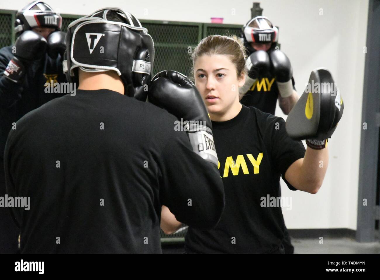 The 91st Military Police Battalion S Boxing Academy Concluded April 4 With An Exhibition Of Sorts As The Boxers Were Cheered By Dozens Of Their Peers During Their Final Evaluations The 10 Session Training