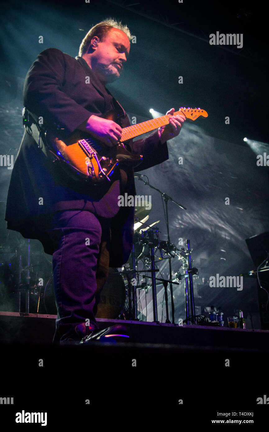 Marillion guitarist hi-res stock photography and images - Alamy