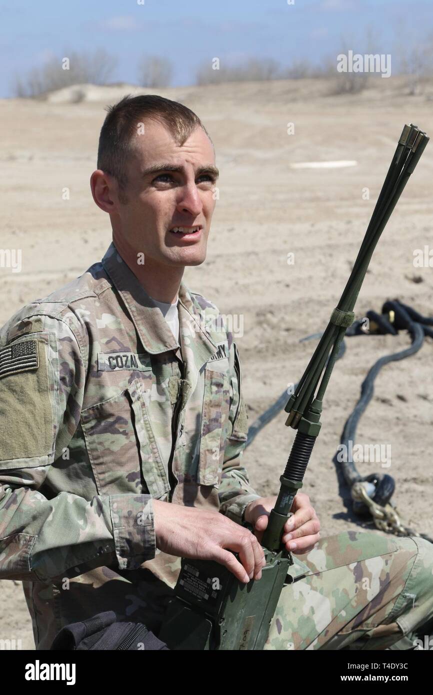 Nebraska Army National Guard rigger, Staff Sgt. William Cozad, 195th