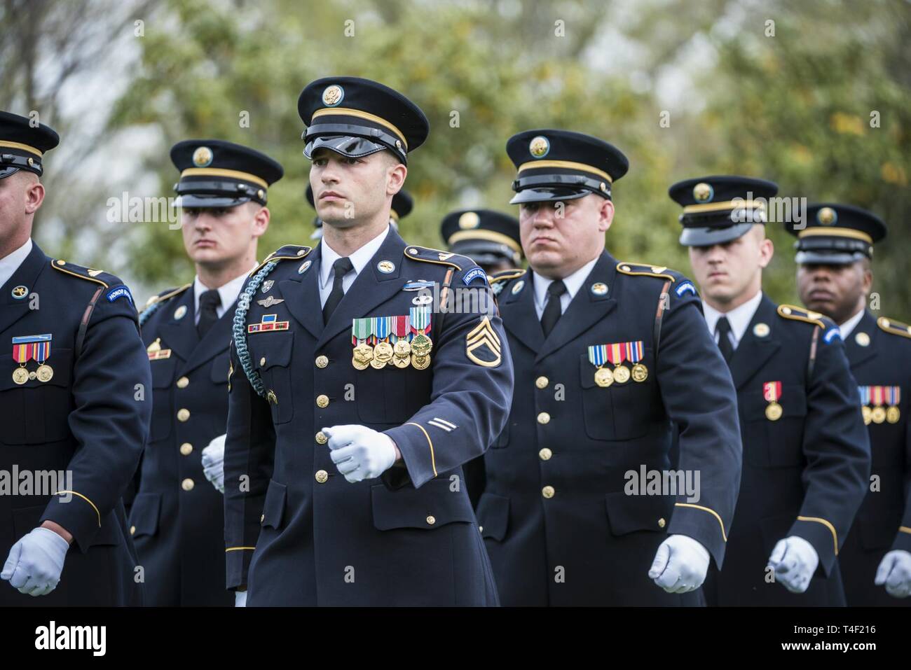 https://c8.alamy.com/comp/T4F216/soldiers-from-the-3d-us-infantry-regiment-the-old-guard-the-us-army-band-pershings-own-and-the-3d-us-infantry-regiment-the-old-guard-caisson-platoon-conduct-military-funeral-honors-with-funeral-escort-for-us-army-chief-warrant-officer-2-jonathan-farmer-in-section-60-of-arlington-national-cemetery-arlington-virginia-april-9-2019-farmer-joined-the-army-on-march-30-2005-and-graduated-in-2007-from-one-station-unit-training-at-fort-benning-georgia-to-become-a-special-forces-engineer-sergeant-he-earned-his-commission-as-a-special-forces-warrant-officer-in-2016-and-after-T4F216.jpg