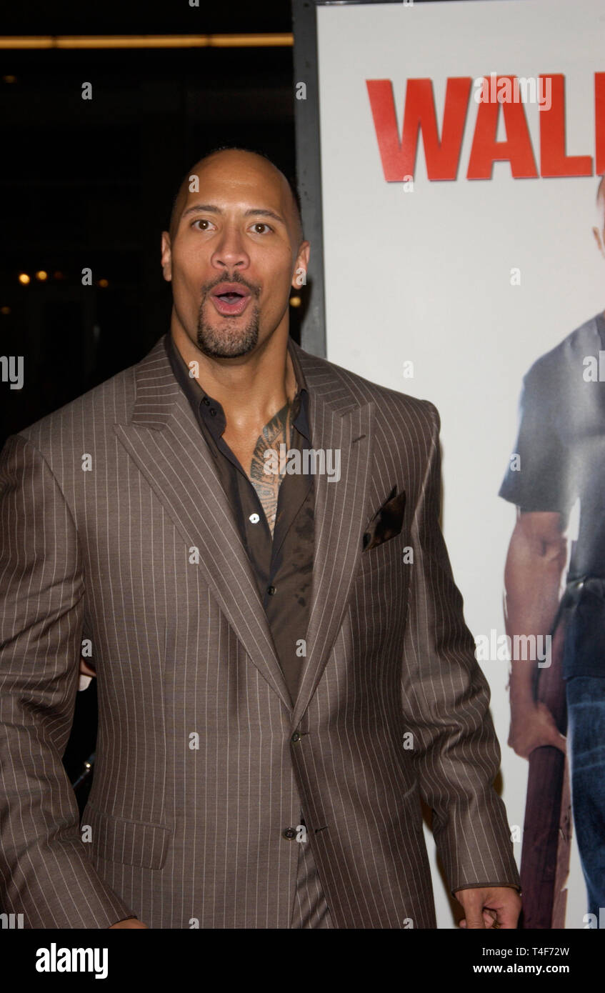 DWAYNE JOHNSON (AKA THE ROCK) BULLETPROOF MONK PREMIER CHINESE THEATRE  HOLLYWOOD LOS ANGELES USA 09 April 2003 Stock Photo - Alamy