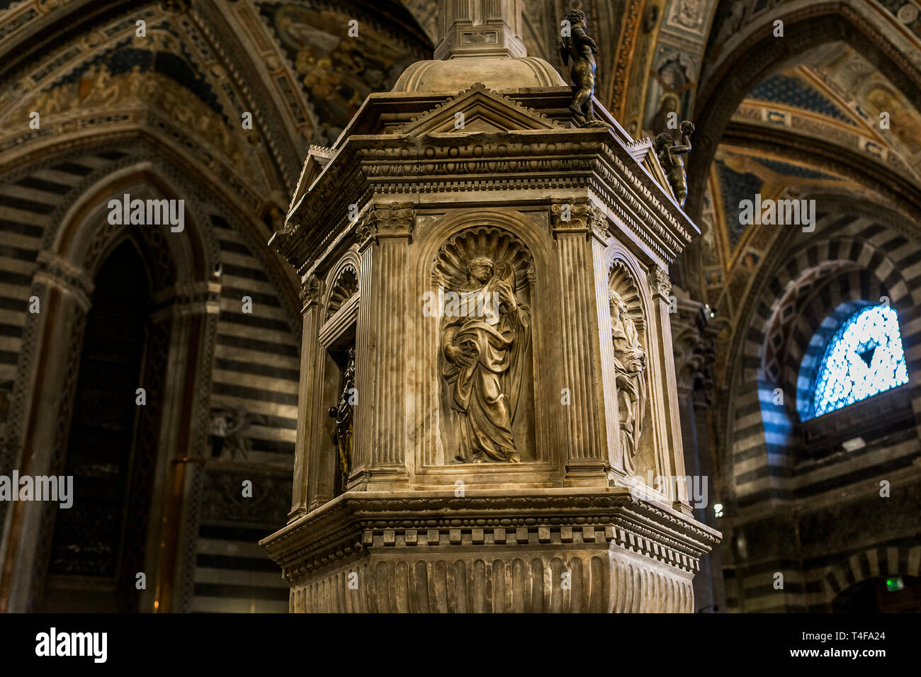 SIENA, ITALY, JUNE 12, 2016 : interiors and detais of the Battistero di ...