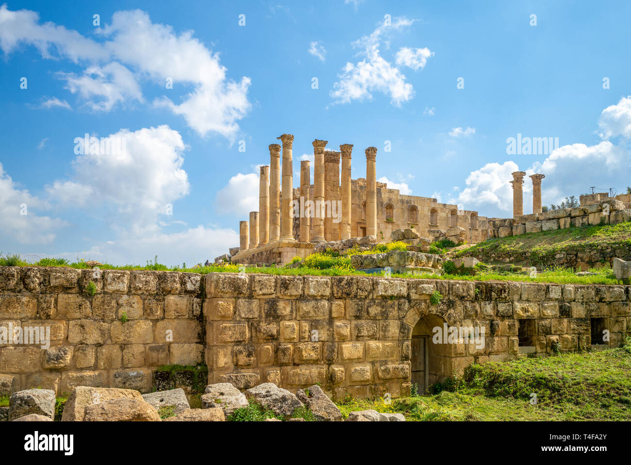 Temple of Zeus in jerash, amman, jordan Stock Photo