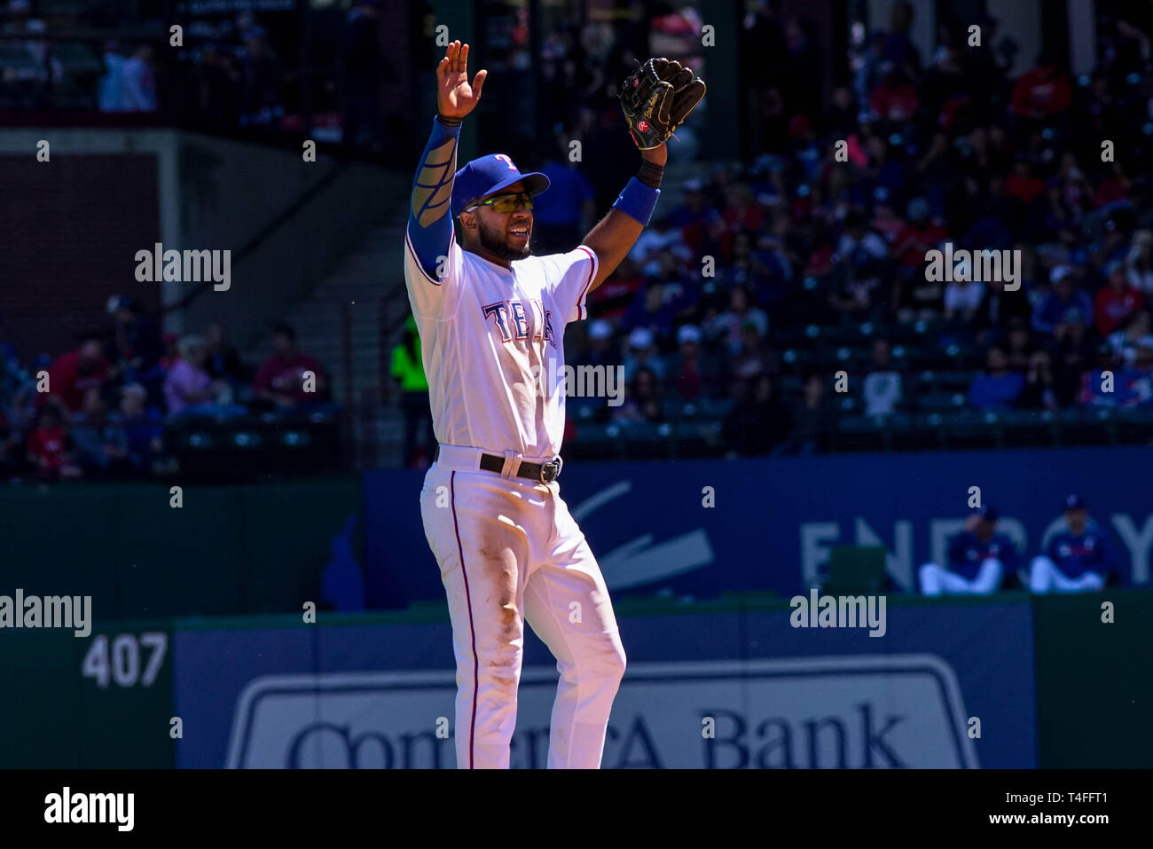 Elvis Andrus acknowledges the fans during Texas Rangers vs. Oakland A's Stock Photo