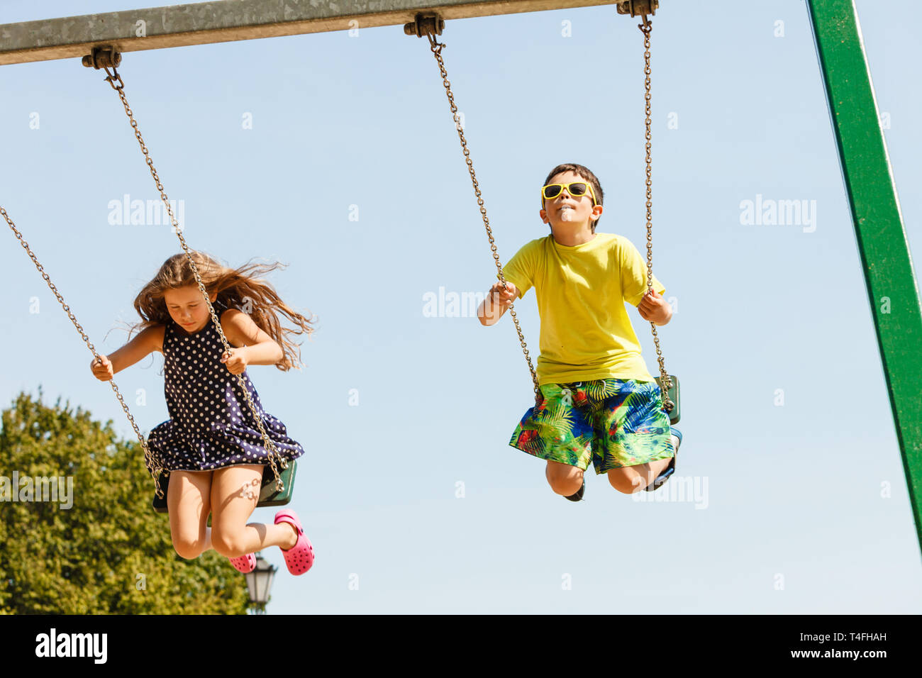 outside kids swing