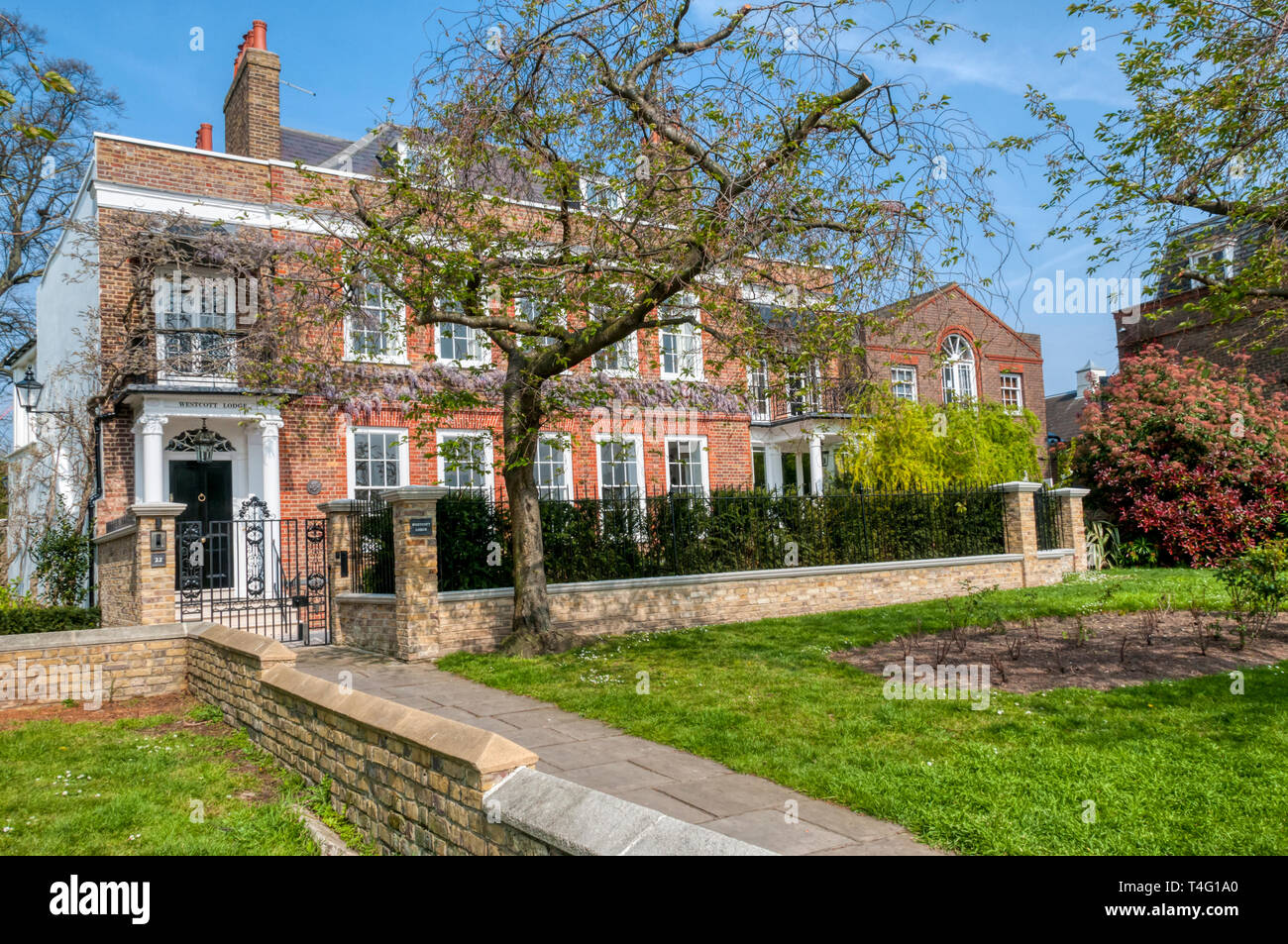 Grade II listed Westcott Lodge on Upper Mall, Hammersmith, was built in