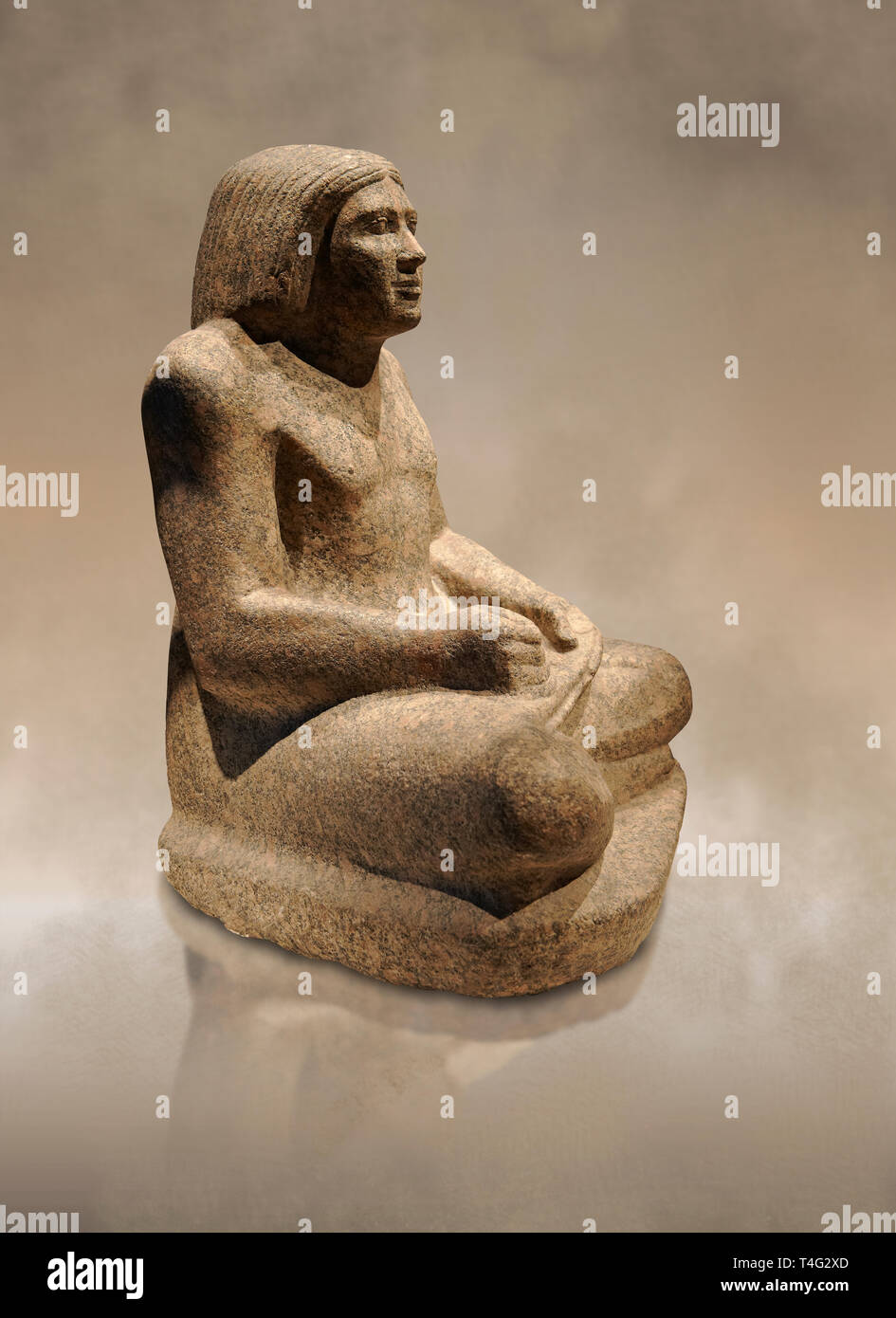 Ancient Egyptian statue from Thebes, 500 BC, Neues Museum Berlin Stock Photo