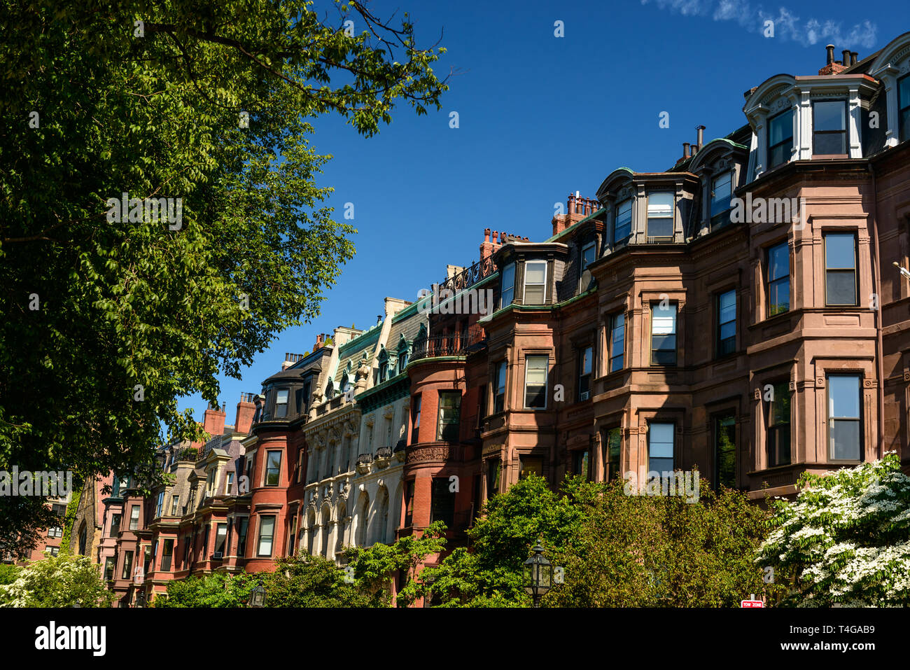 Back bay boston brownstone hi-res stock photography and images - Alamy