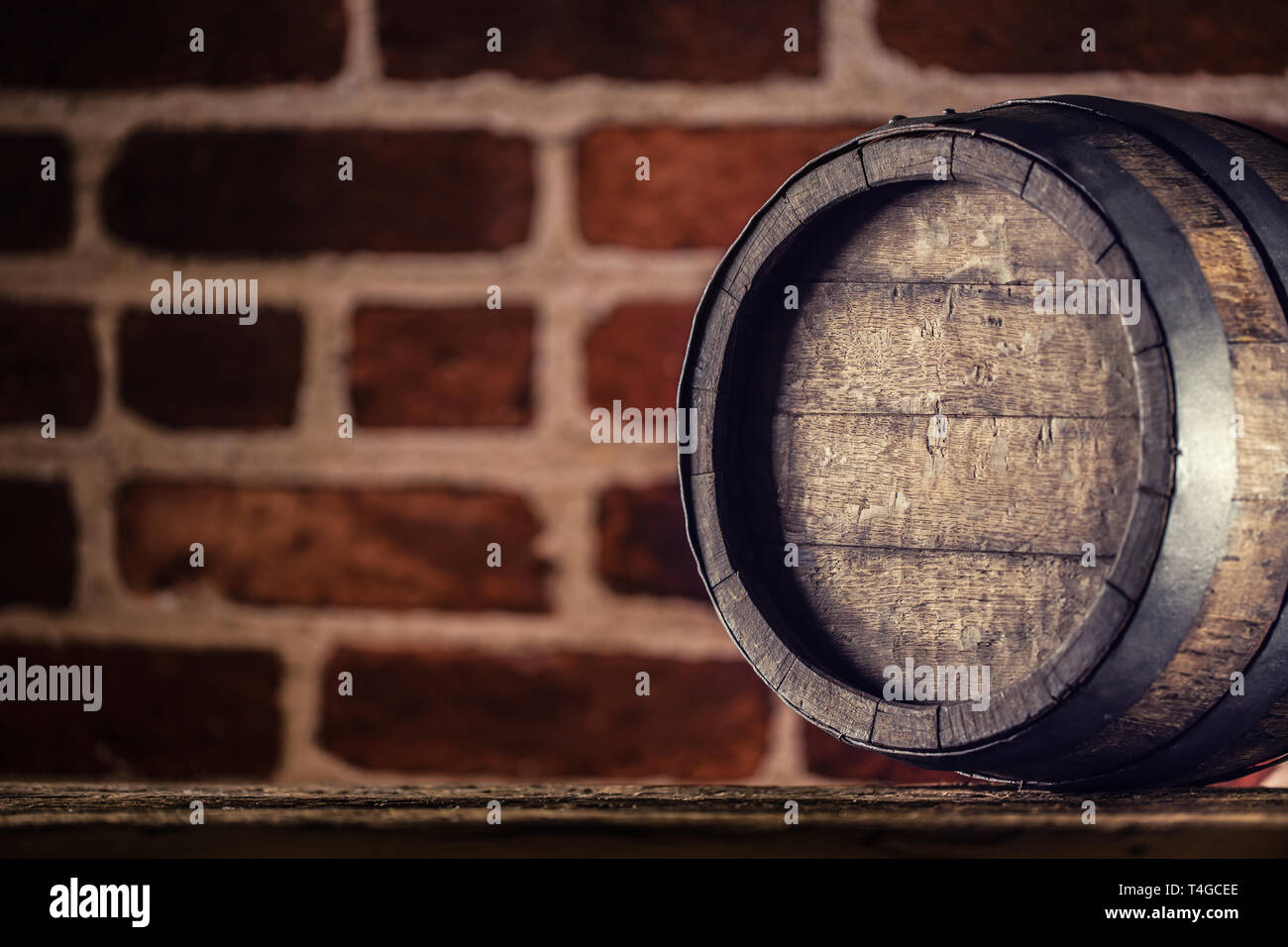 Old wooden beer barrel hires stock photography and images Alamy