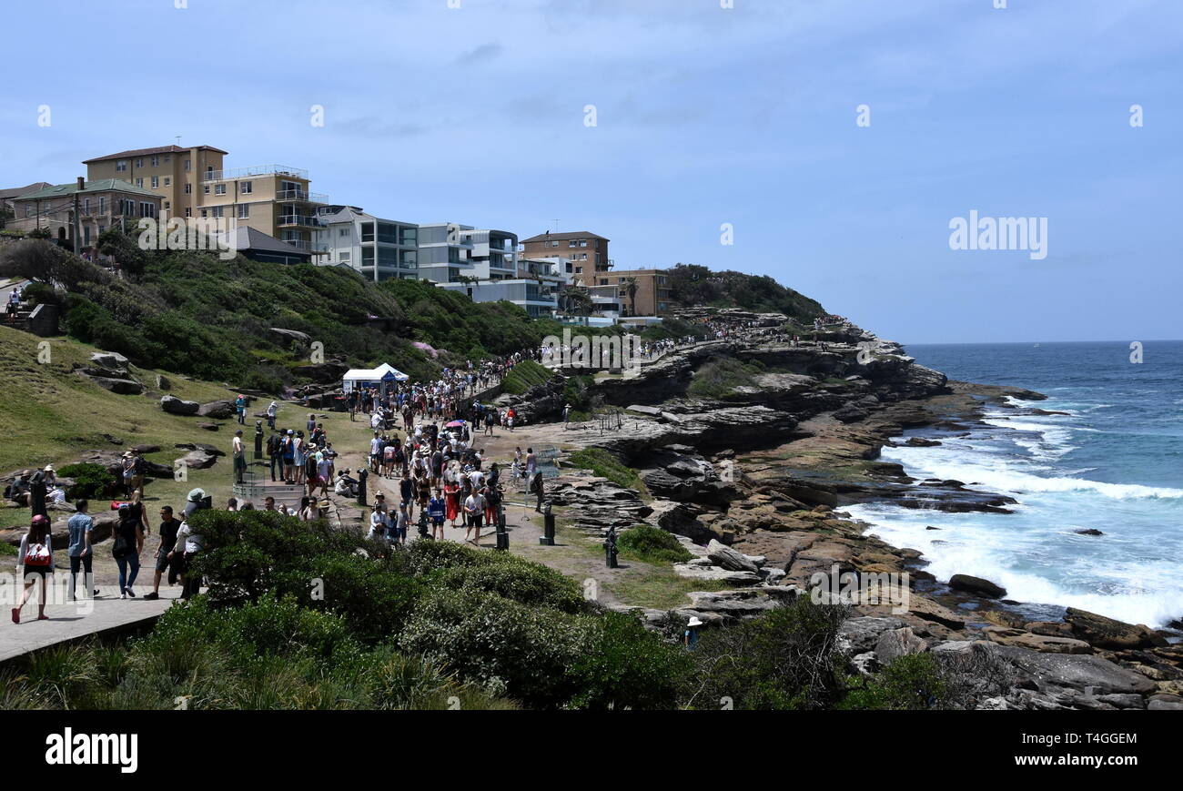 Sydney, Australia - Nov 4, 2018. Big crowd visit the outdoor exhibition. Sculpture by the Sea along the Bondi to Tamarama coastal walk is the world la Stock Photo