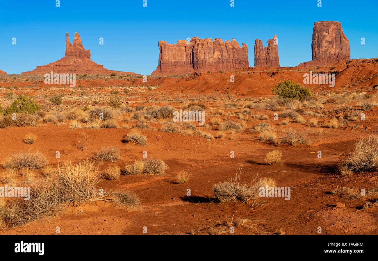 View at Monument Valley National Park, Arizona, USA Stock Photo Alamy