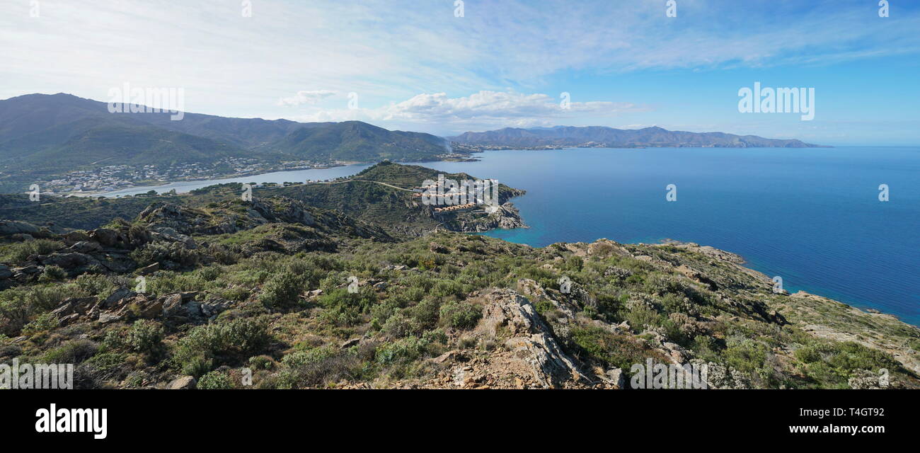 Spain coastal panorama near El Port de la Selva in the Cap de Creus natural park, Costa Brava, Mediterranean sea, Catalonia, Alt Emporda Stock Photo