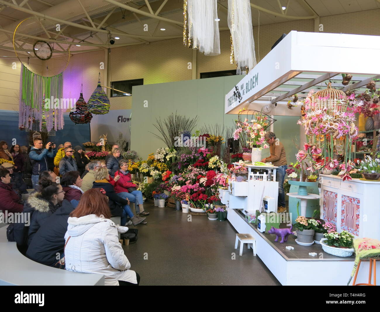 Floral pavilion theatre hires stock photography and images Alamy
