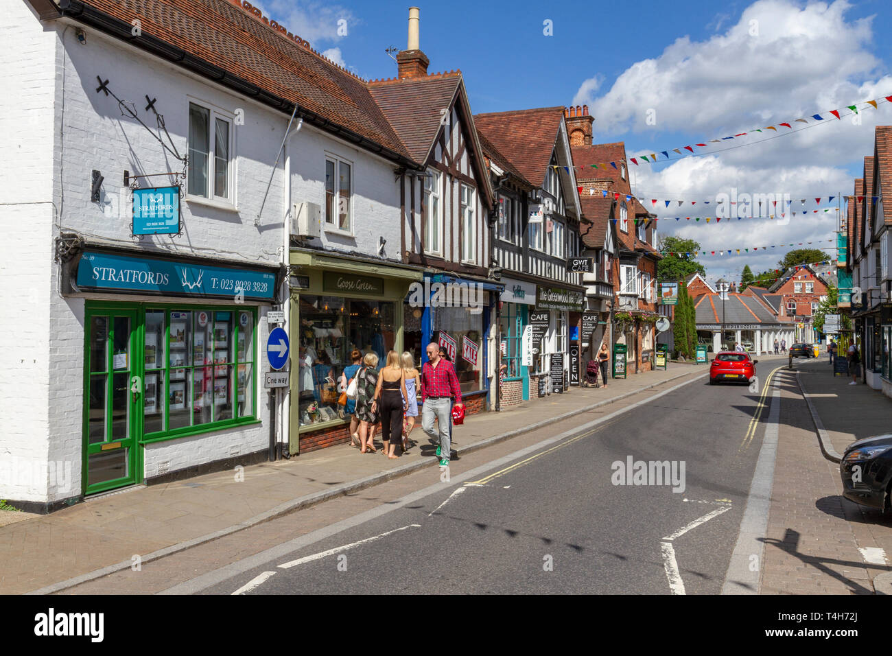General view along the High Street in Lyndhurst, New Forest, Hampshire, UK. Stock Photo