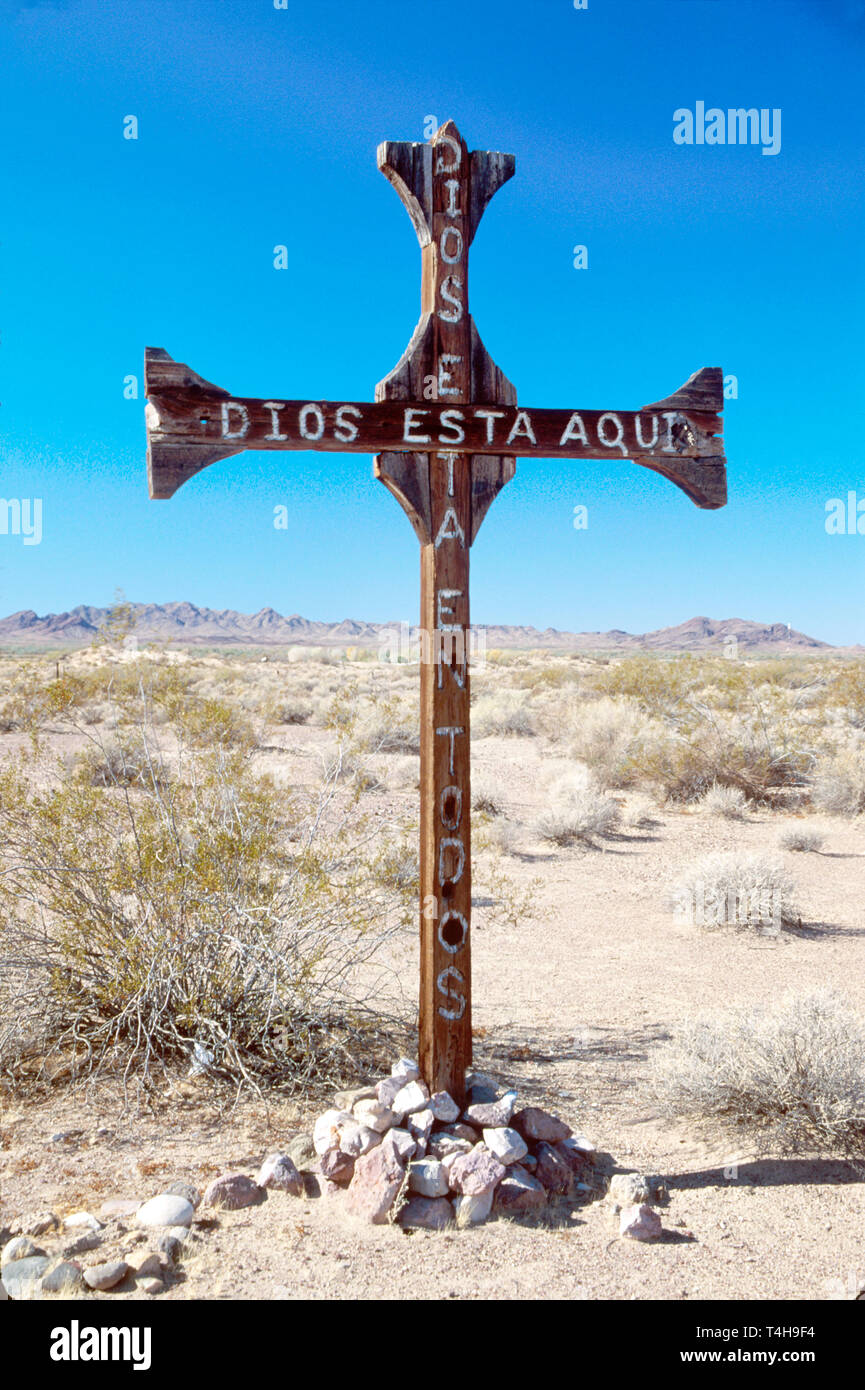 Arizona,AZ,Southwest,West,Grand Canyon State,Sonoran Desert,La Paz County,Old Brayto Ghost Town,religious marker,crucifixion cross,AZ032 Stock Photo