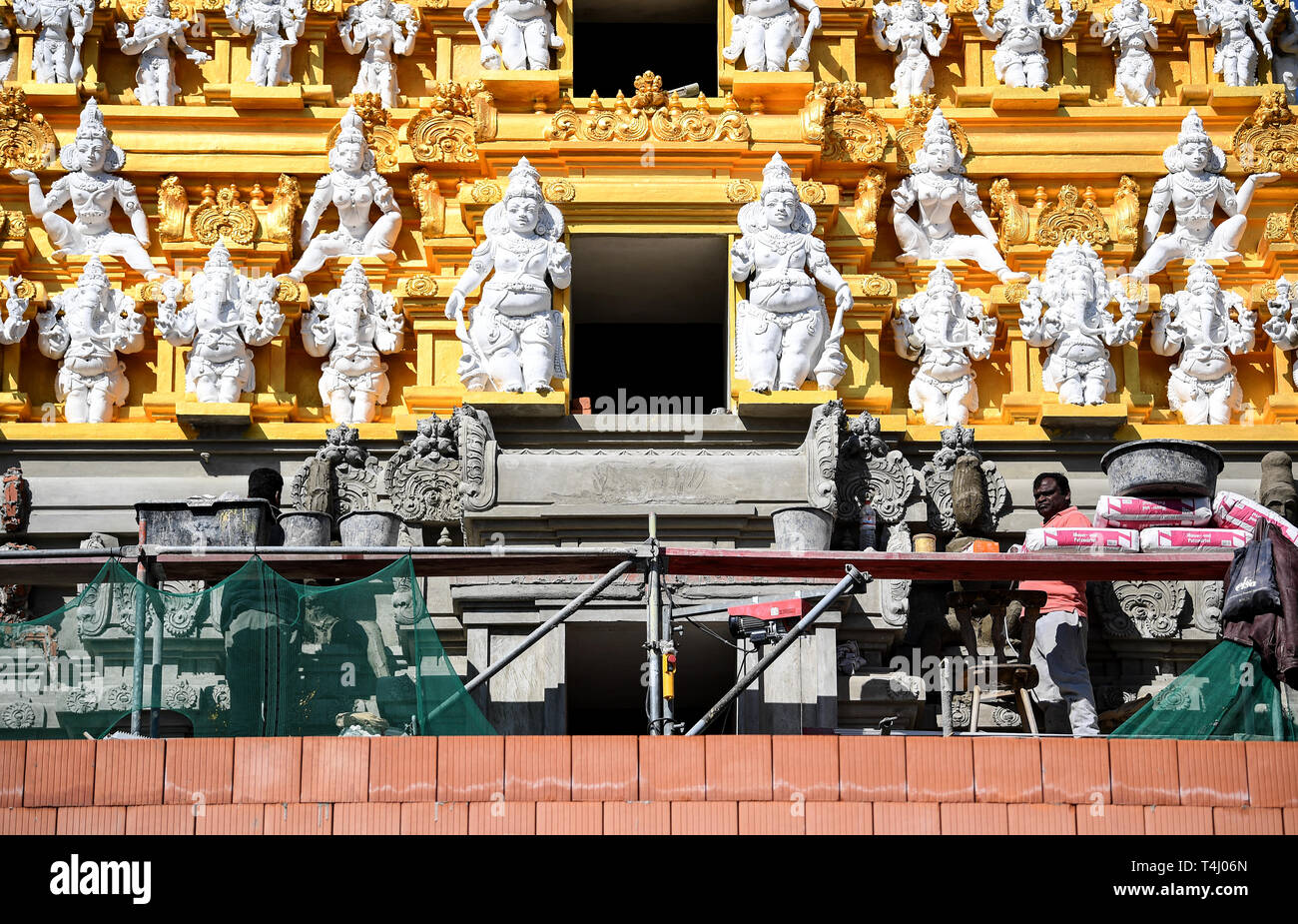 Berlin Germany 16th Apr 2019 Workers Model The Figure Of A Temple berlin-germany-16th-apr-2019-workers-model-the-figure-of-a-temple