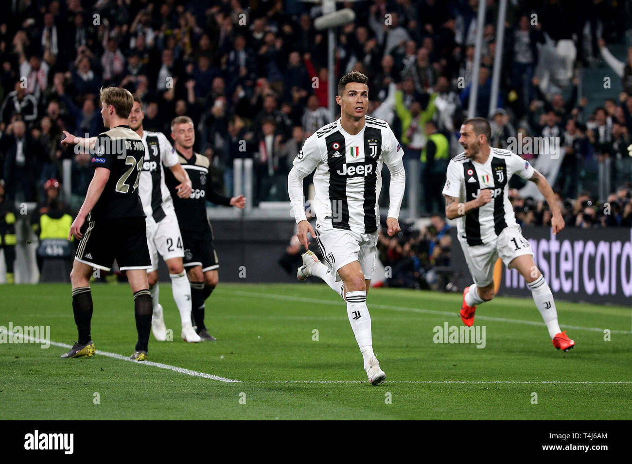 Turin, Italy. 16th Apr, 2019. soccer, CHAMPIONS LEAGUE UEFA 2018