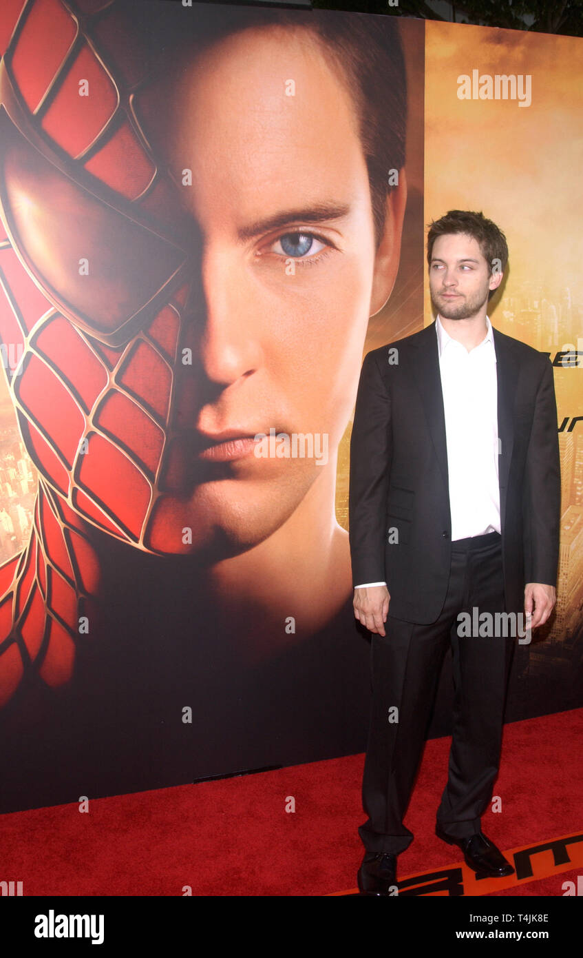 LOS ANGELES, CA. June 22, 2004: Actor TOBEY MAGUIRE at the Los Angeles  premiere of his new movie Spider-Man 2 Stock Photo - Alamy