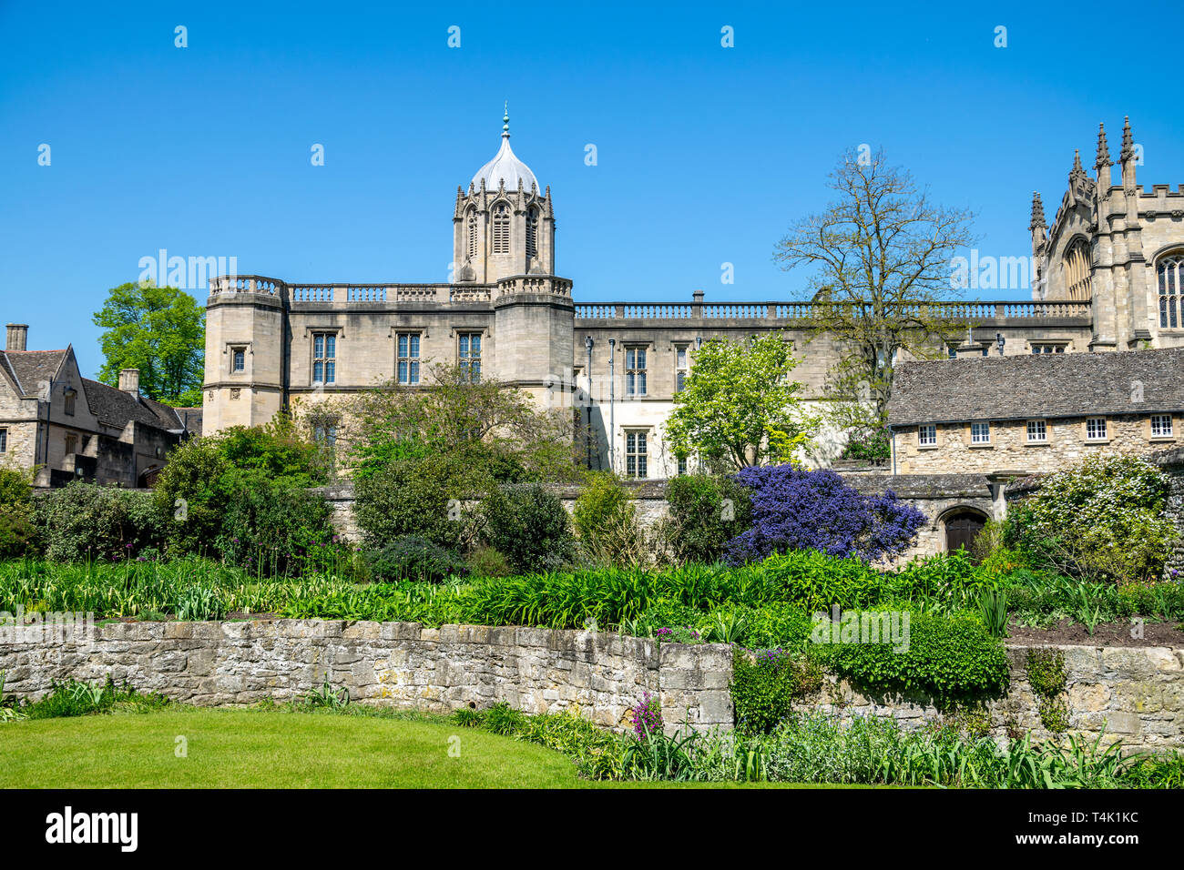 Oxford Christ Church war memorial garden, Oxford in a beautiful spring day, England, United Kingdom Stock Photo