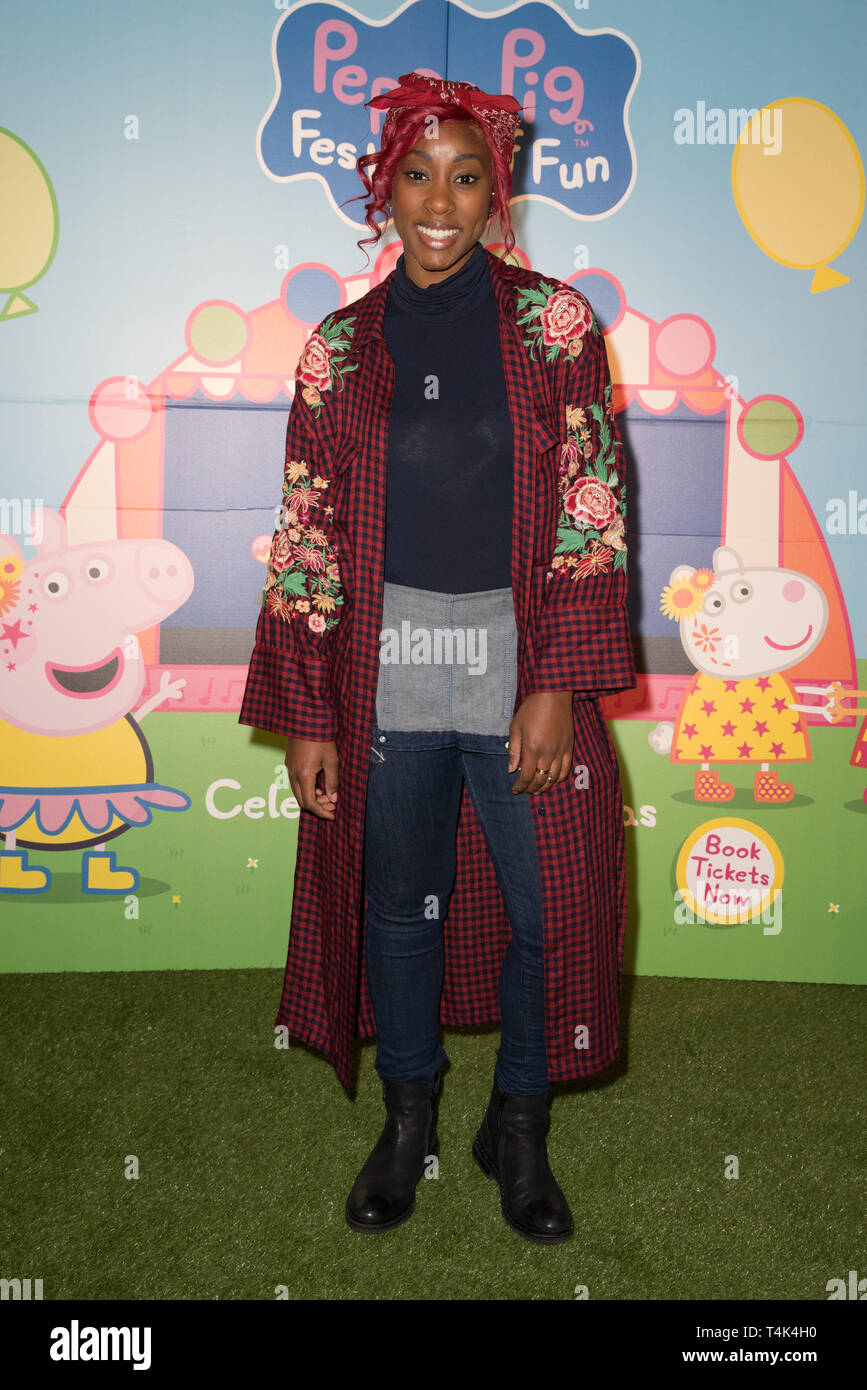 VIPs and bloggers attend premiere of Peppa Pig's latest big screen