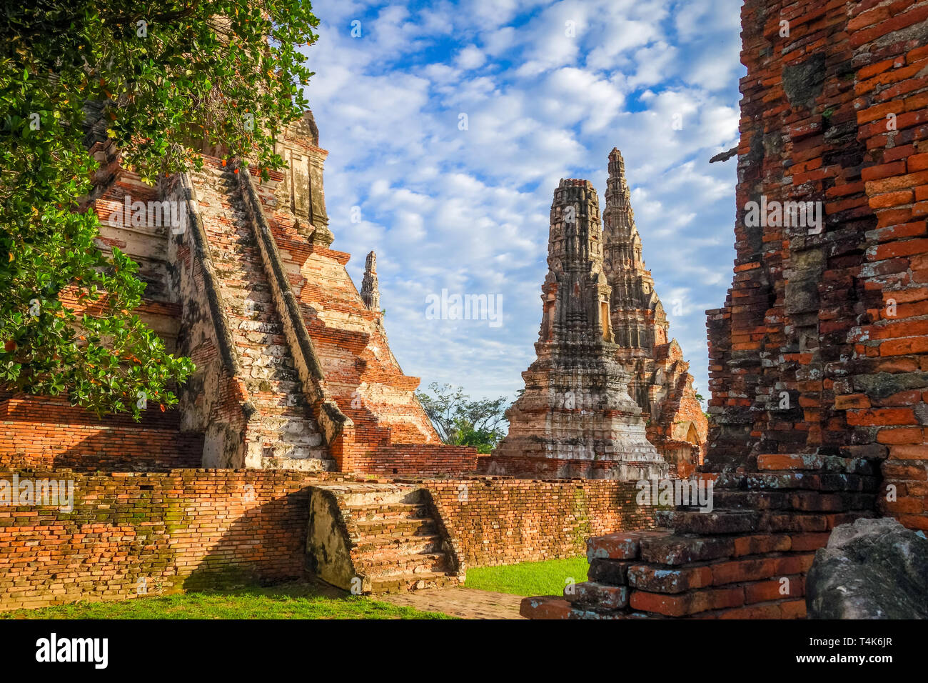wat-chaiwatthanaram-buddhist-temple-in-ayutthaya-thailand-stock-photo