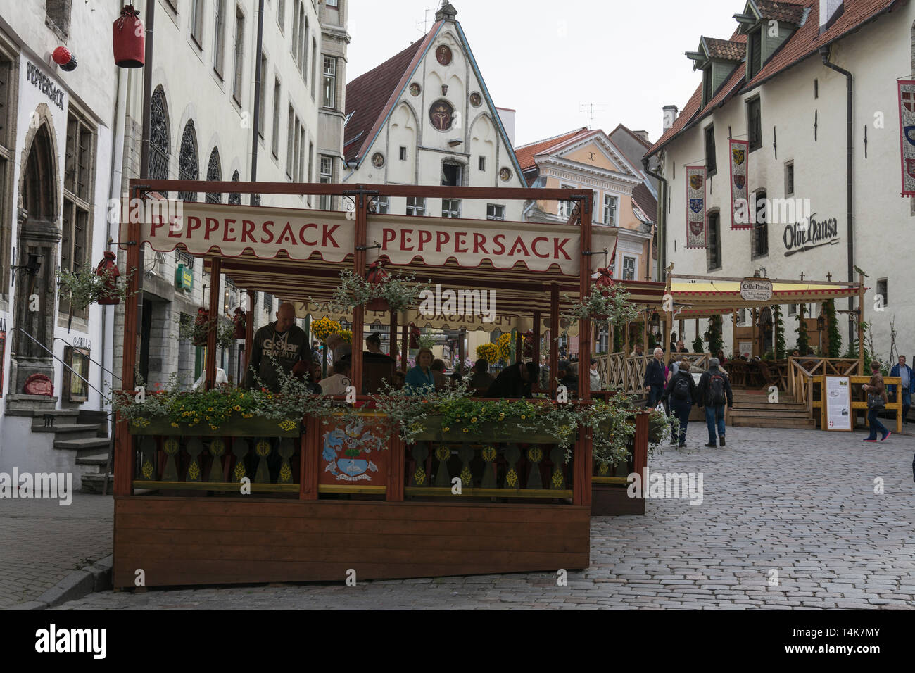 Tourists at Peppersack restaurant terrace in Tallinn Old town Stock Photo -  Alamy