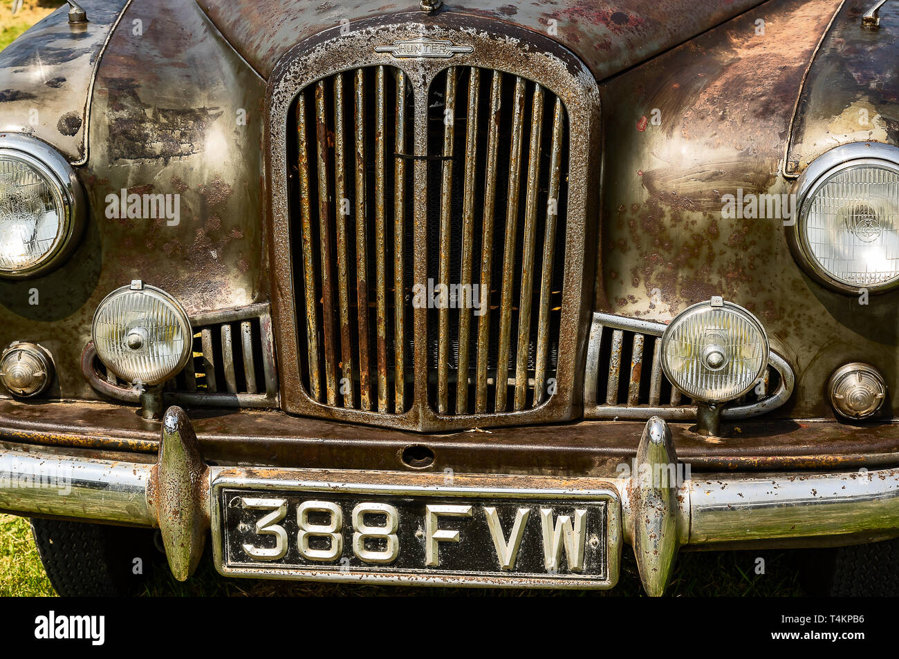 A 1956 Singer Hunter on display at a car show Stock Photo - Alamy