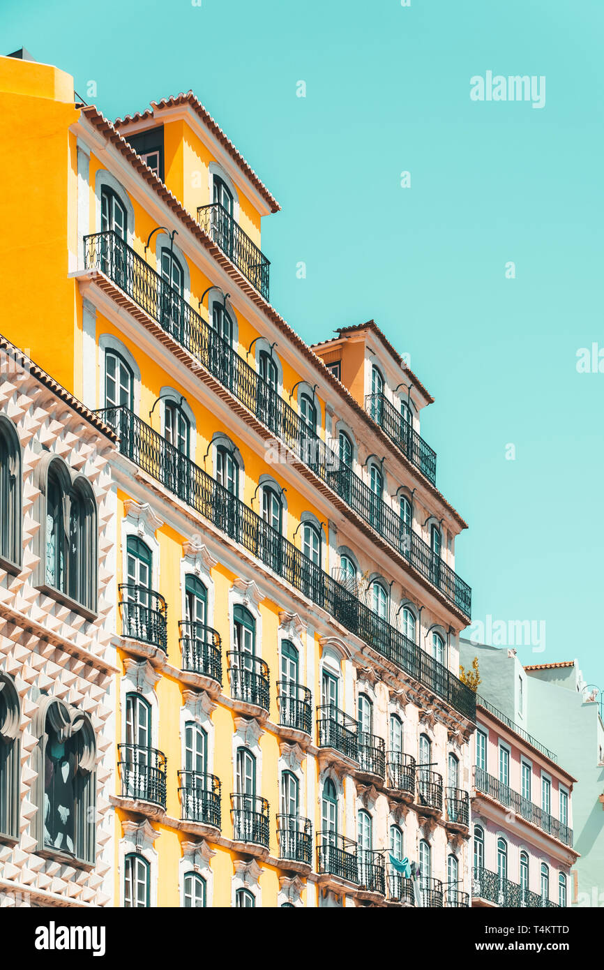 Typical building facade in lisbon hi-res stock photography and images ...