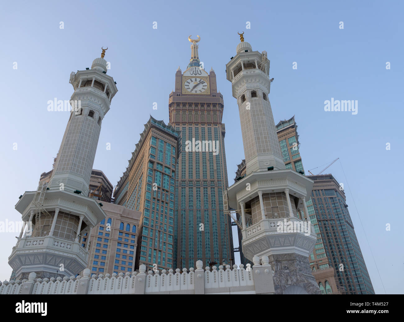 Skyline With Abraj Al Bait Royal Clock Tower Makkah In Mecca Saudi Arabia Stock Photo Alamy