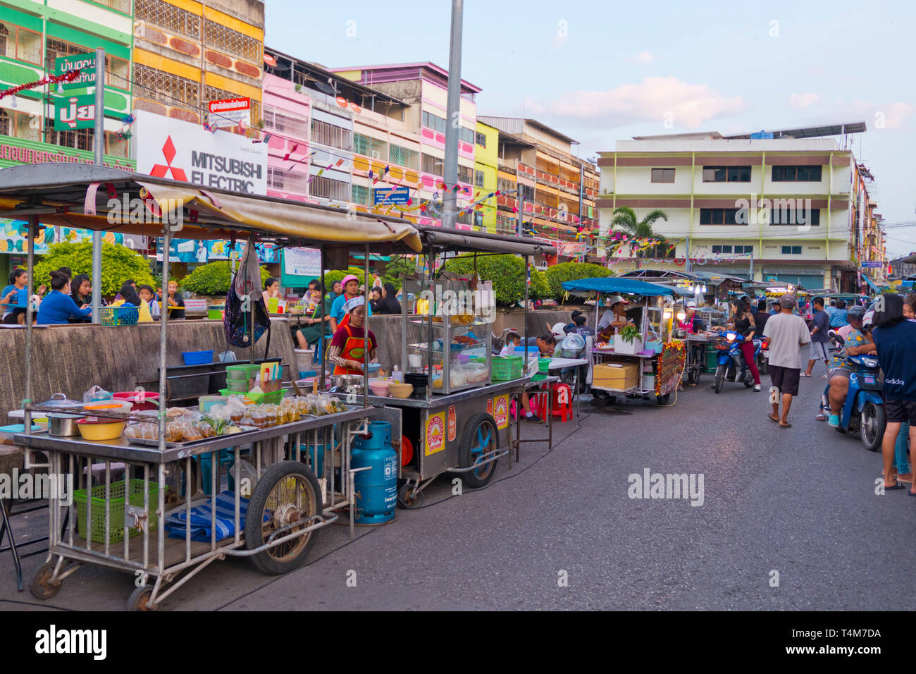 Stalls street hires stock photography and images Alamy