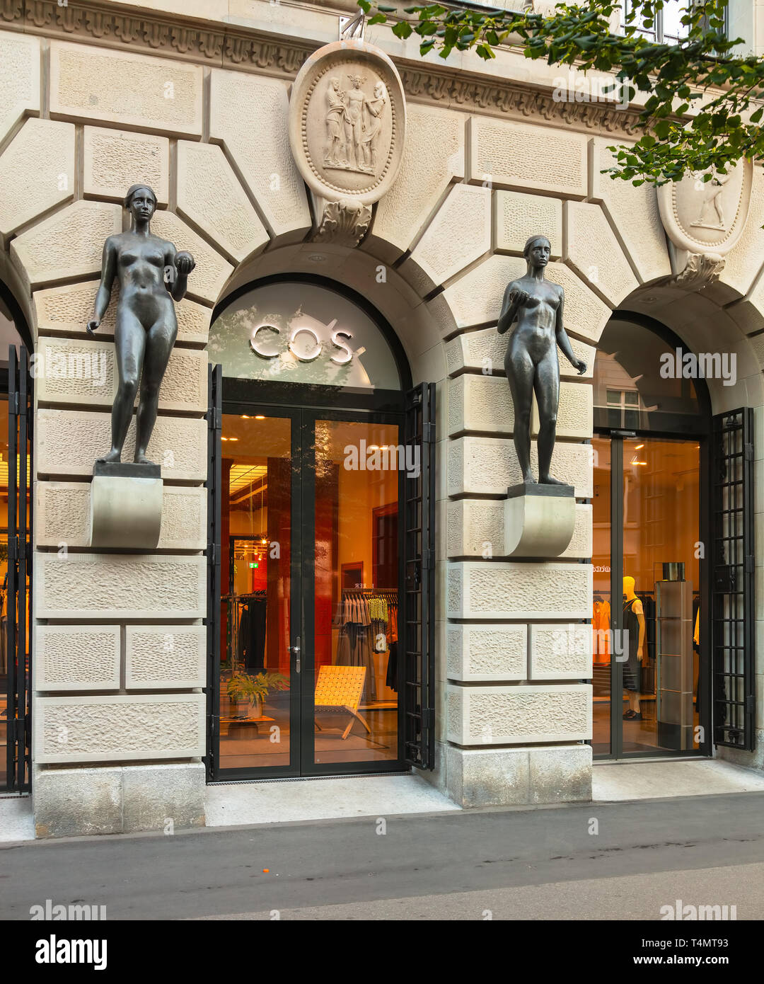 Switzerland Zurich Fashion Shop In High Resolution Stock Photography and  Images - Alamy
