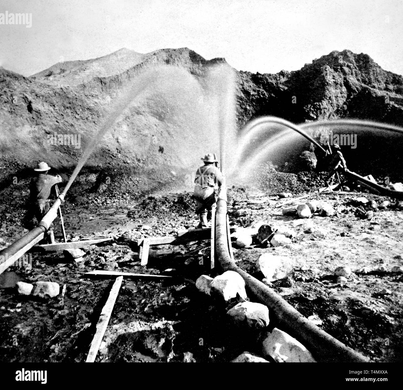 Hydraulic mining california Black and White Stock Photos & Images Alamy