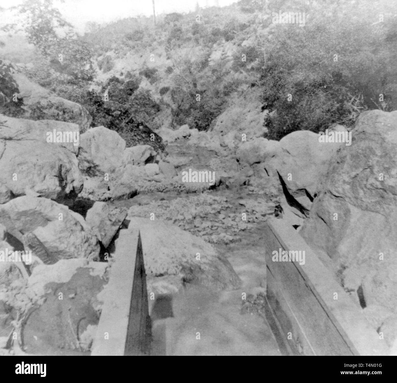 Hydraulic mining 1860s hires stock photography and images Alamy