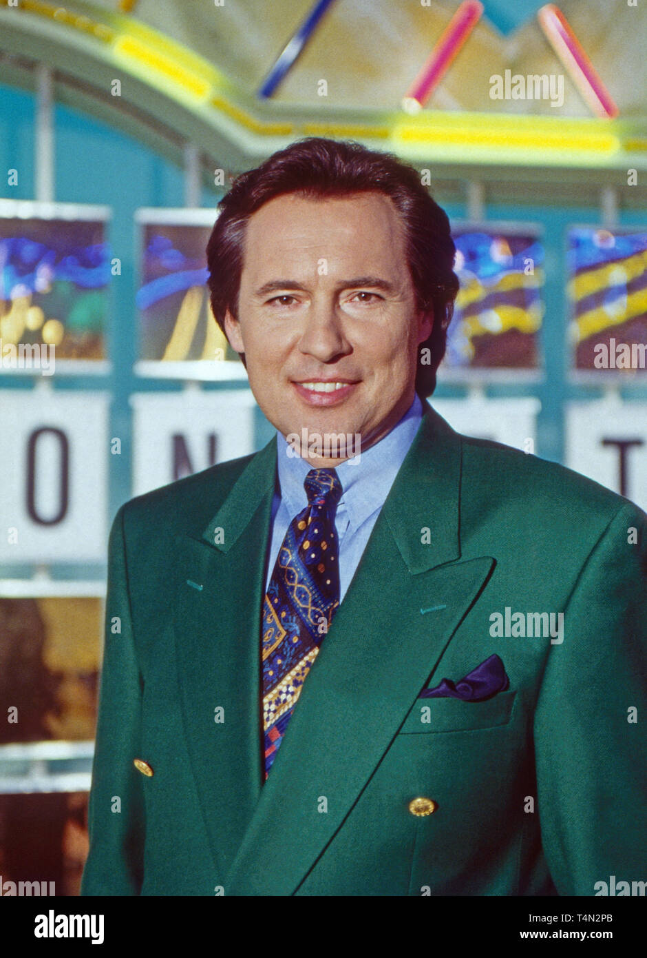Peter Bond, deutscher Schauspieler und Fernsehmoderator, Deutschland ca.  1988. German actor and TV presenter Peter Bond, Germany ca. 1988 Stock  Photo - Alamy