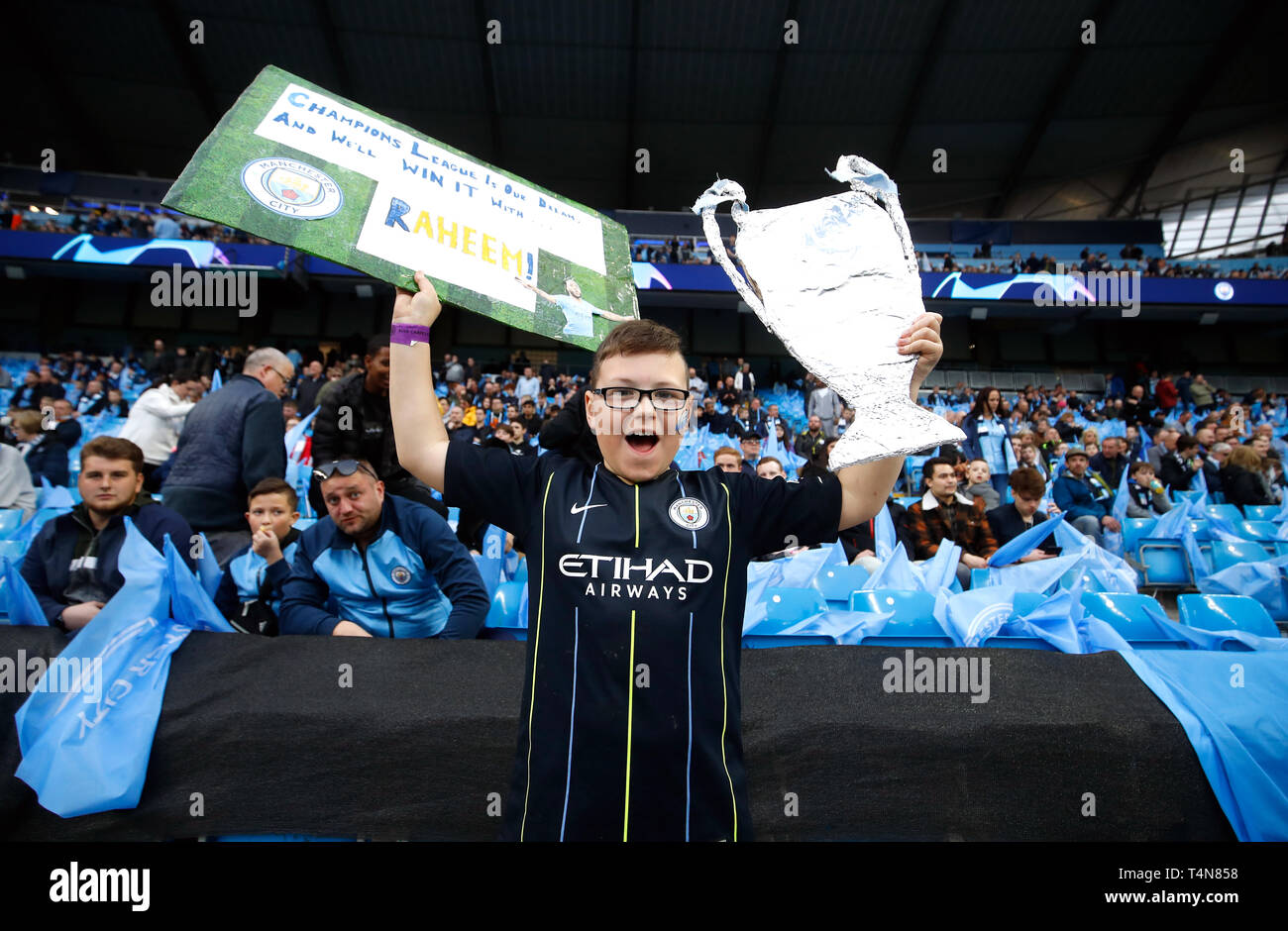 Man City with win before quarter-final second leg