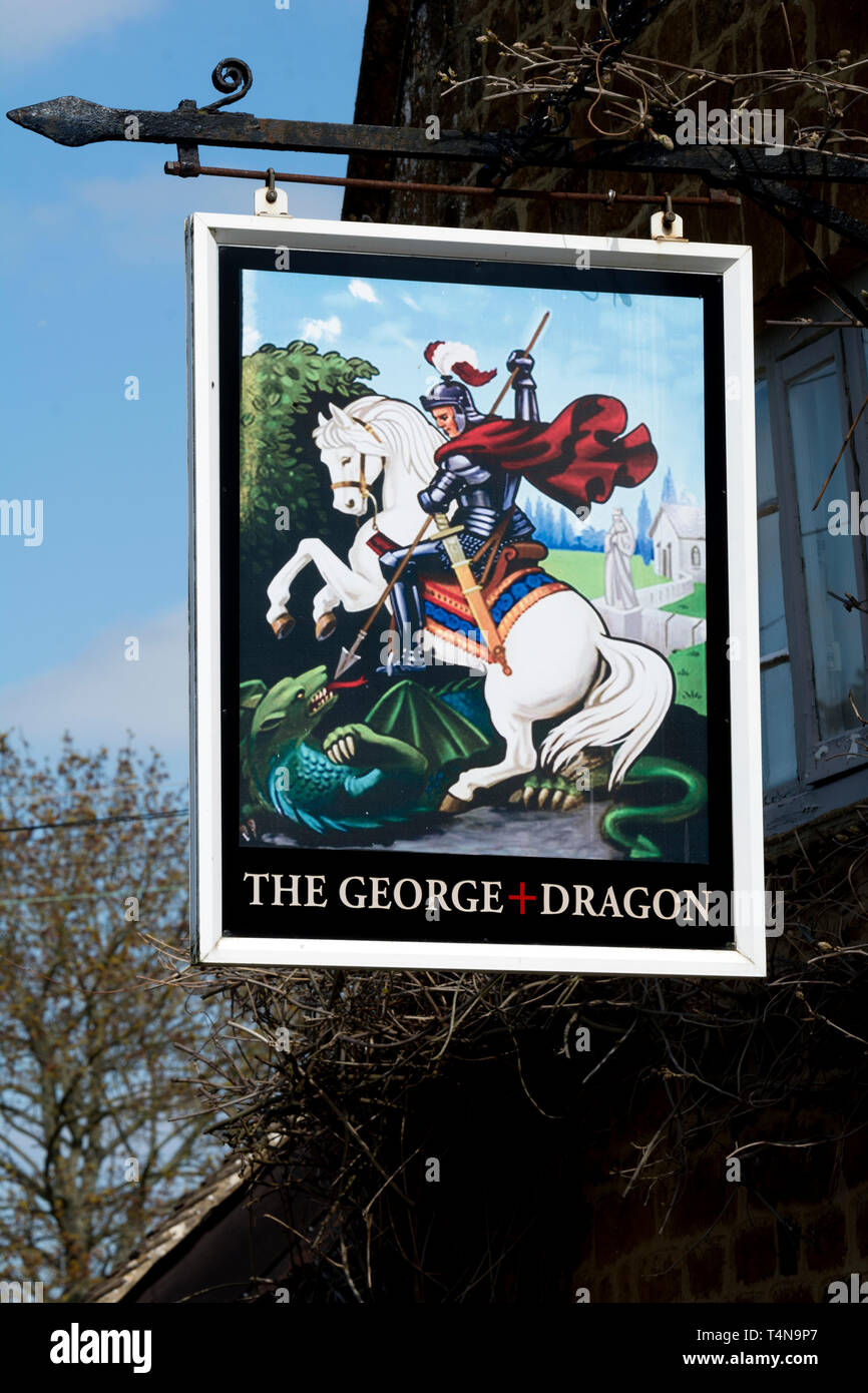 The George and Dragon pub sign, Shutford, Oxfordshire, England, UK Stock Photo