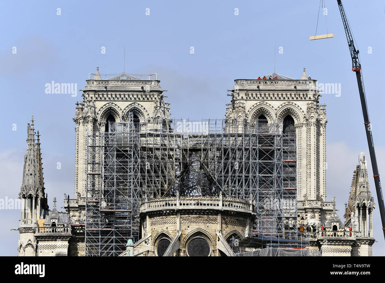 Day 2 In the aftermath of fire, consolidation work of NotreDame has