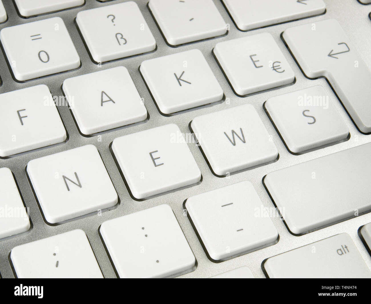 Keyboard - Fake News Stock Photo - Alamy