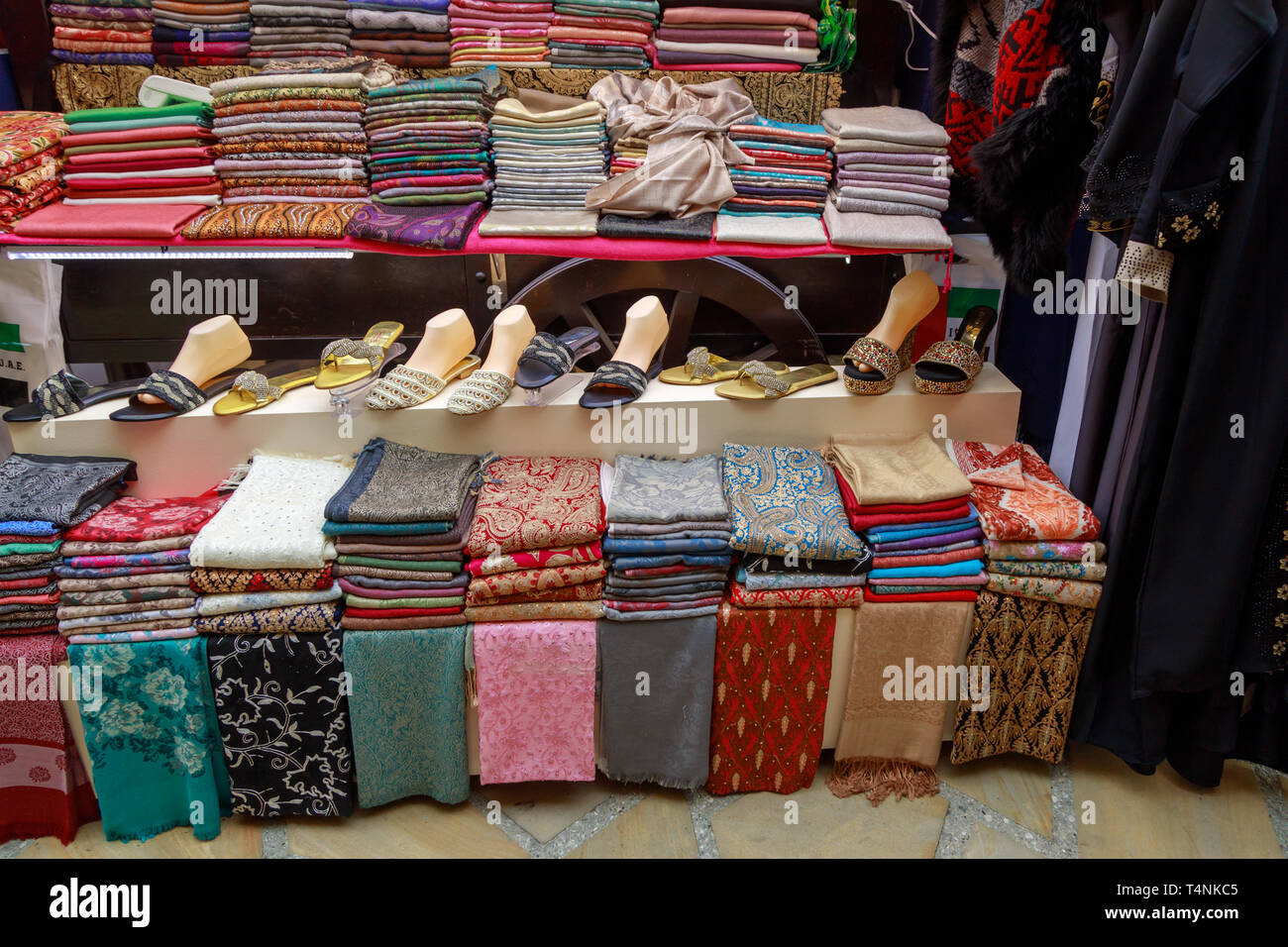 Pashmina shop clearance